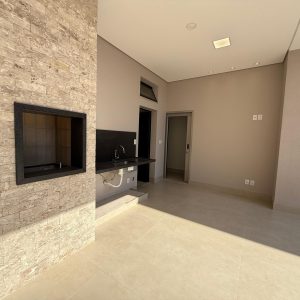 bd3ba498-e399-497d-939b-77f6316bc21f