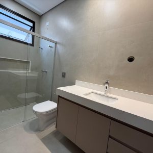 ceb0d8ba-3ae6-4a35-95b8-d3f227a80d6f