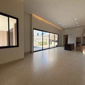 da54bc4c-4e8f-4d13-ac90-1a2fc3e2e891